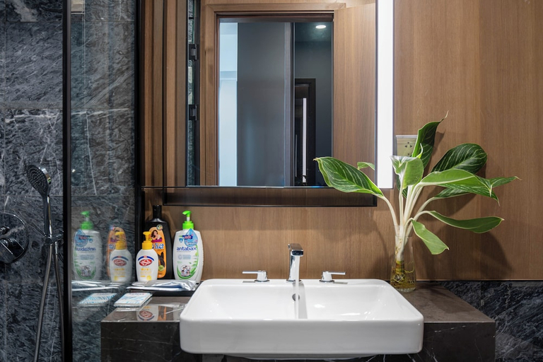 Bathroom 3, Lumiere Masteri Luxury Hotel Apartment, District 2