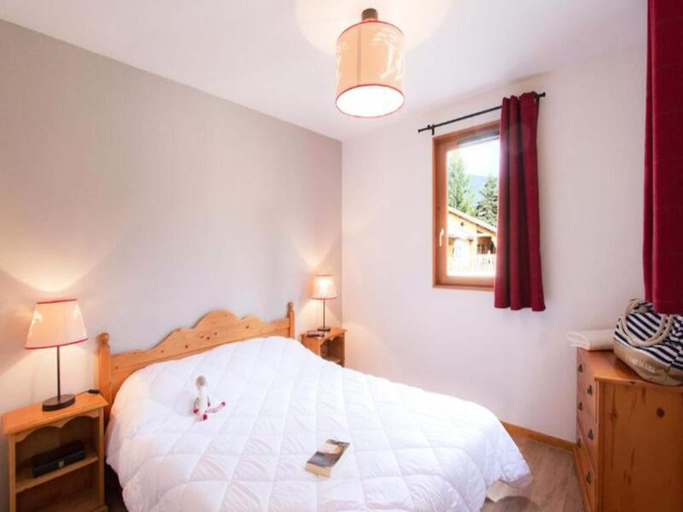 Bedroom 3, Residence Odalys L'Oree des Pistes, Hautes-Alpes