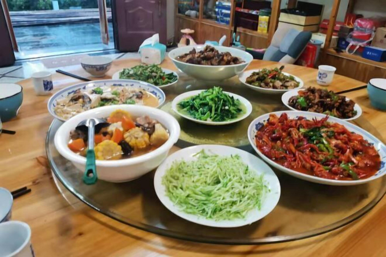 Food & Drinks 4, Wuyuan Wo Shun House, Shangrao