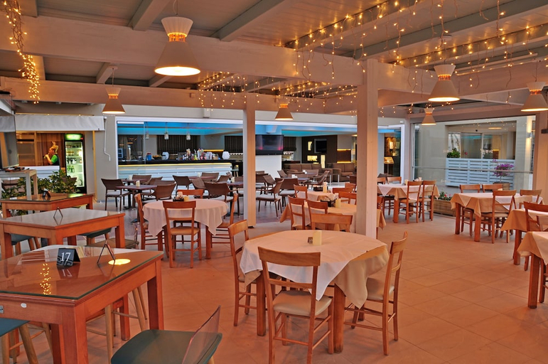 Food & Drinks 5, Sea Melody Beach Hotel And Apartments, South Aegean