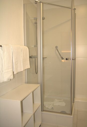 Bathroom 5, Gästehaus Centro, Konstanz