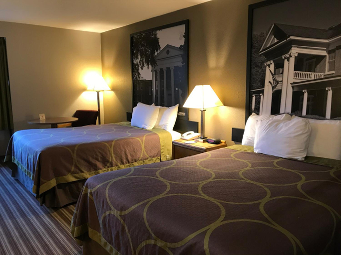 Bedroom 3, Super 8 By Wyndham Oxford, Lafayette