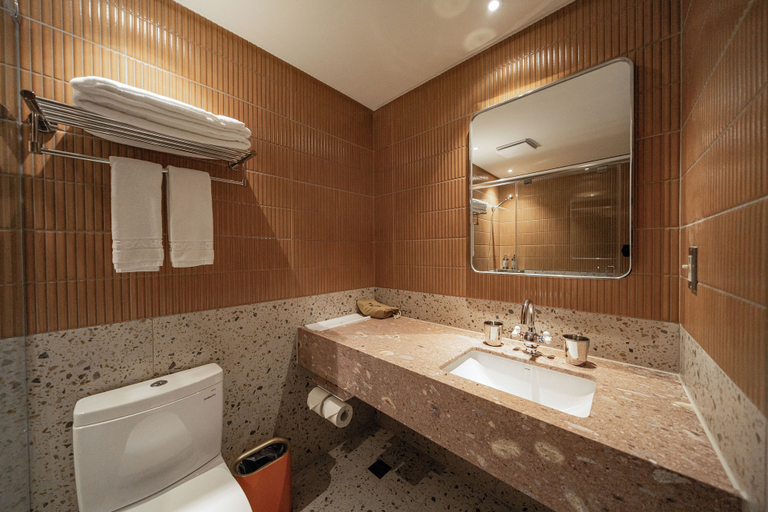 Bathroom 5, PAPO’A LABS, Tainan