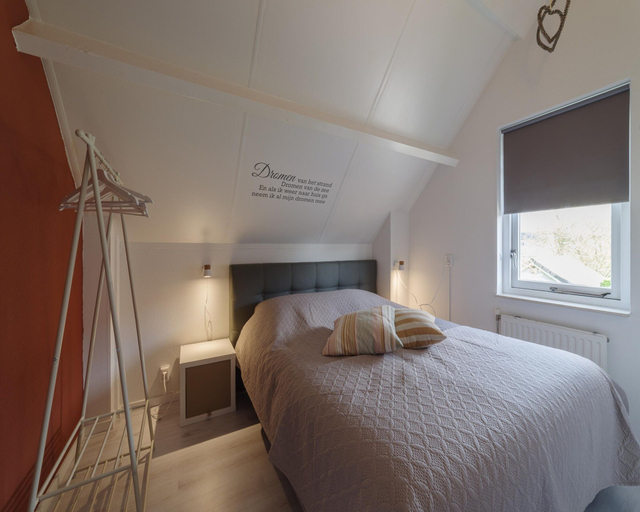 Room 5, Seaside Holiday Home With Sauna, Kapelle