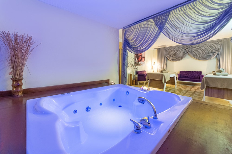 Bathroom 5, Justiniano Club Alanya, Manavgat
