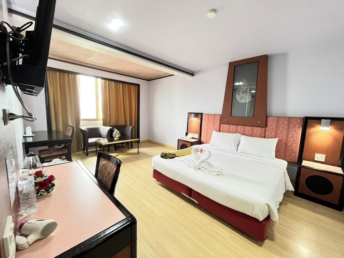 Bedroom 4, BP Grand Tower Hotel, Hat Yai