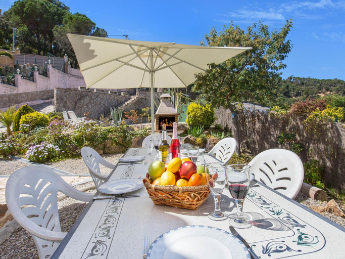Food & Drinks, Villa in Lloret de Mar with Private Pool, Girona