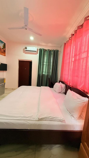 Bedroom 3, RAGANT HOTEL, Cape Coast