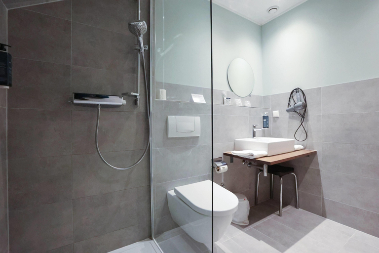 Bathroom 5, Arthotel ANA Panorama, Trademark Collection by Wyndham, Ostallgäu