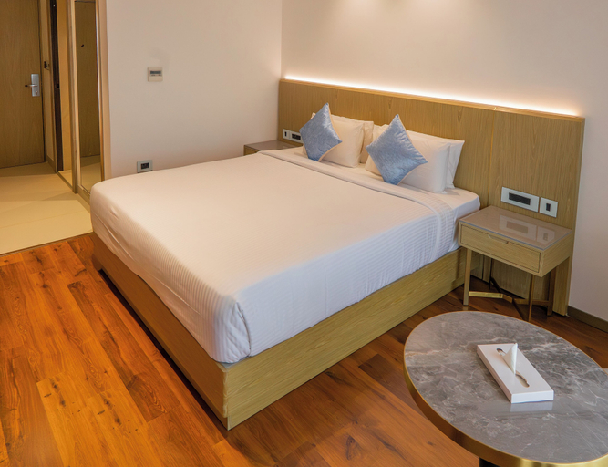 Room 2, Coral Reef, Ernakulam
