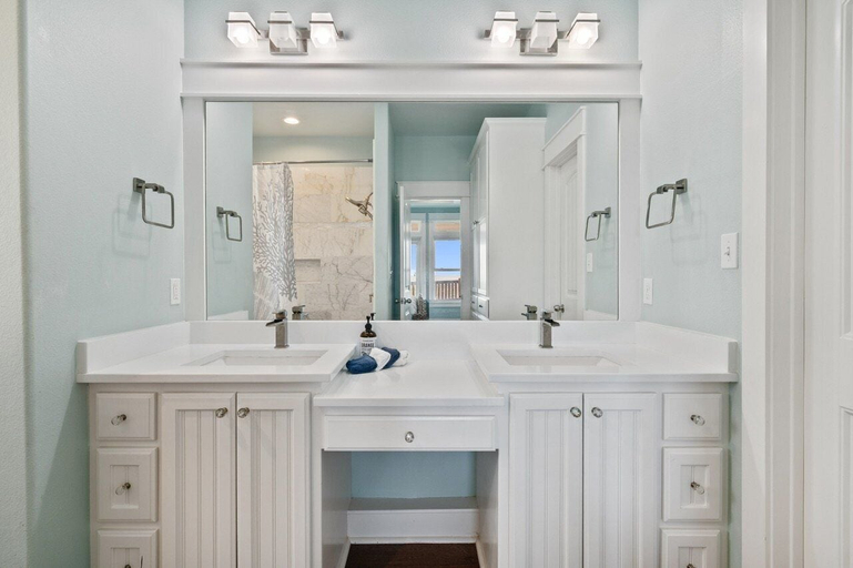 Bathroom 3, Sunset Bliss 4 Bedroom Home, Galveston