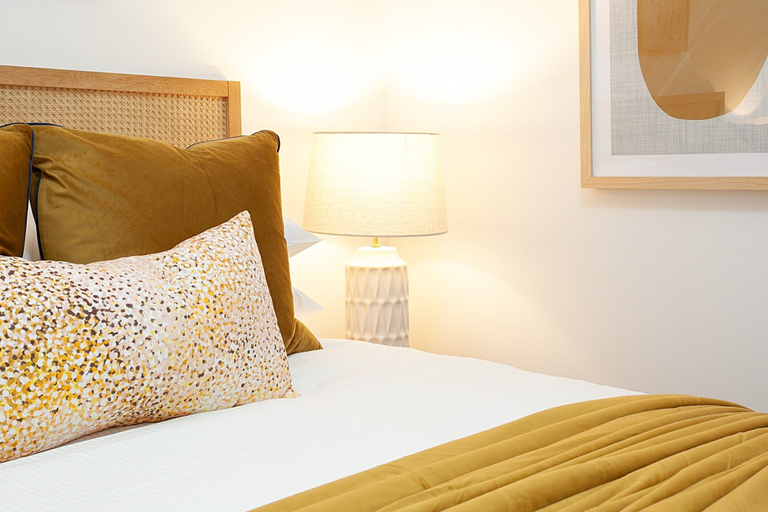 Others 4, Leafy and Tranquil Inner West Studio Apartment, Sydney