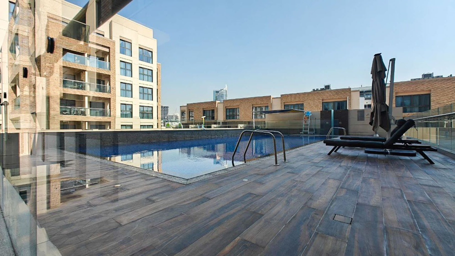 Room 2, A Fantastic 1 Bed Flat Located in JVC, Dubai
