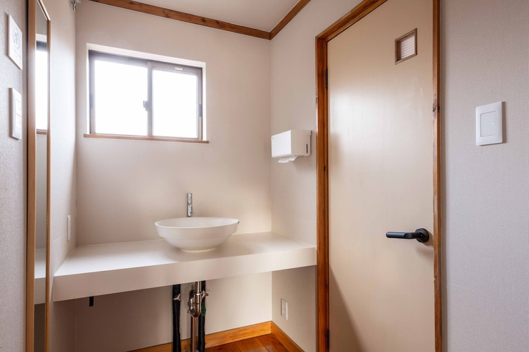 Bathroom 4, Hanare no Yado Hanagokoro, Minamioguni