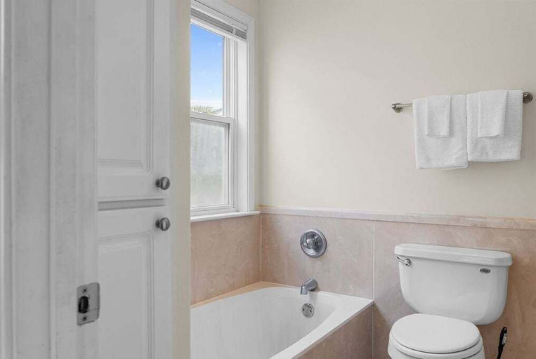 Bathroom 2, Spinnaker Pointe 2a 3 Bedroom Duplex by RedAwning, Baldwin