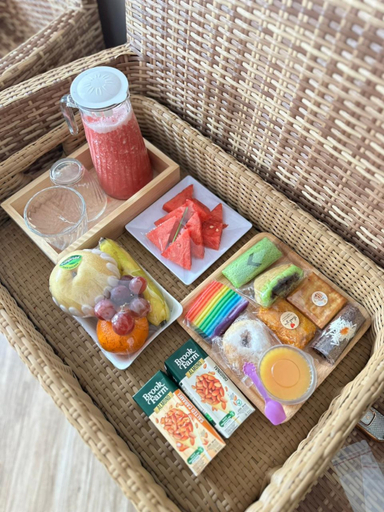 Food & Drinks 2, Hanaya Living House Pacitan, Pacitan