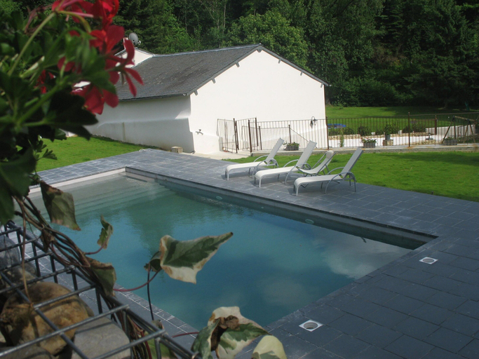 Pool 3, Beautiful 17th Century Character Residence, Aude