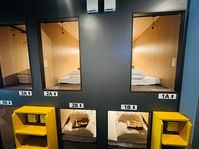 Room 5, Otemachi Kamon Hotel - Caters to Men - Hostel, Chiyoda