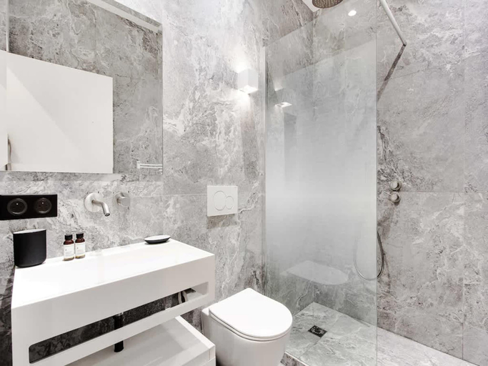 4, Luxury Apartment with AC Center of Paris, Paris