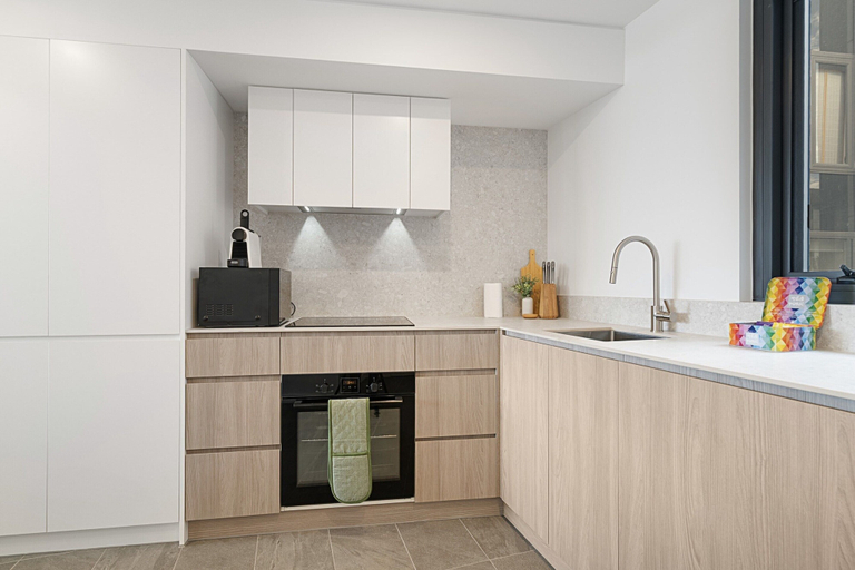Private kitchen 2, Bright 1-bedroom Escape With Private BBQ, Fremantle
