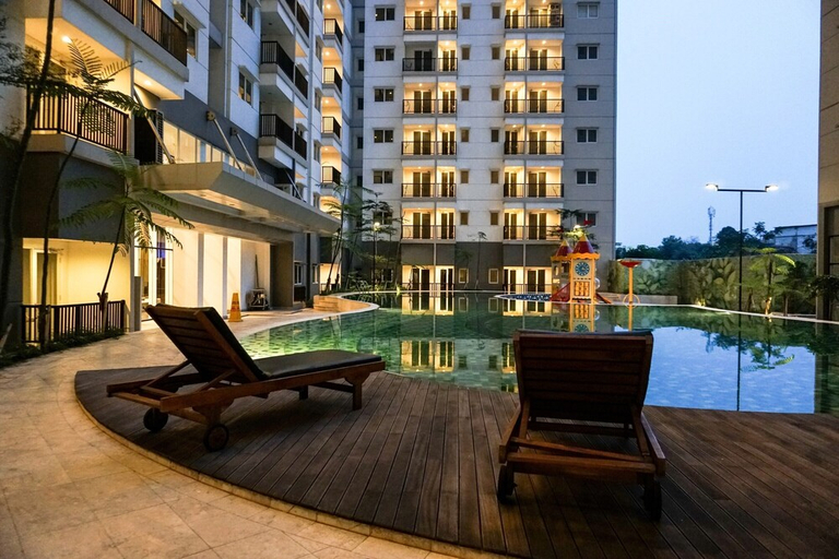 Exterior & Views, Nice and Comfy Studio Apartment at Signature Park Grande, South Jakarta
