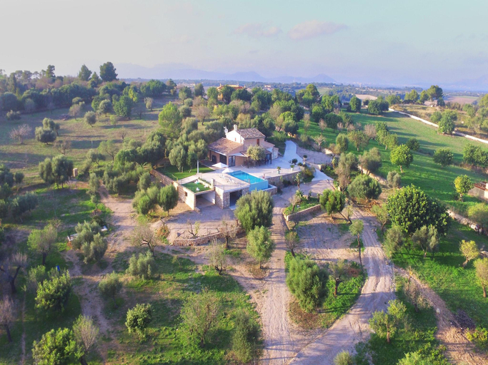 2, Son Vador - Villa With Private Pool. Free Wifi, Baleares