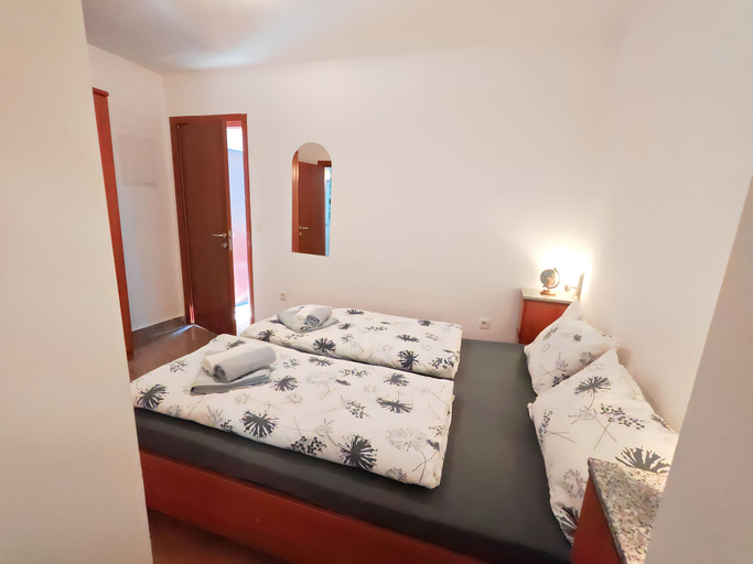 Room 4, One Bedroom Apartment, Opatija/Veprinac