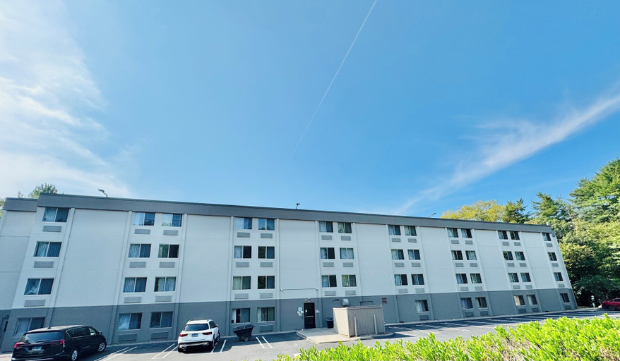 Exterior & Views 2, Motel 6 Milford, CT, New Haven