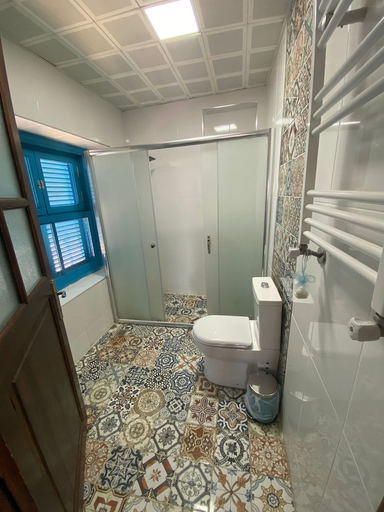 Bathroom 5, BÜYÜKADA MAVİ PALAS HOTEL, Adalar