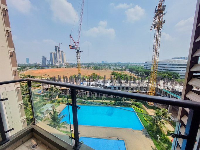 Exterior & Views, Homey And Cozy Studio Sky House Bsd Apartment Near Aeon, South Tangerang