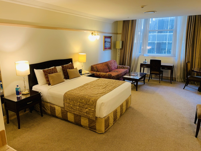 Bedroom 2, Royal Albert Apartments Hotel, Brisbane