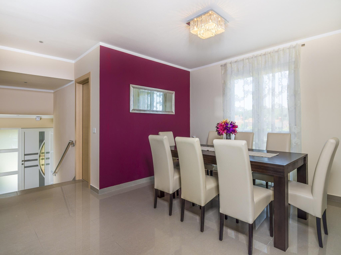 3, Spacious Rural Villa w pool, Labin