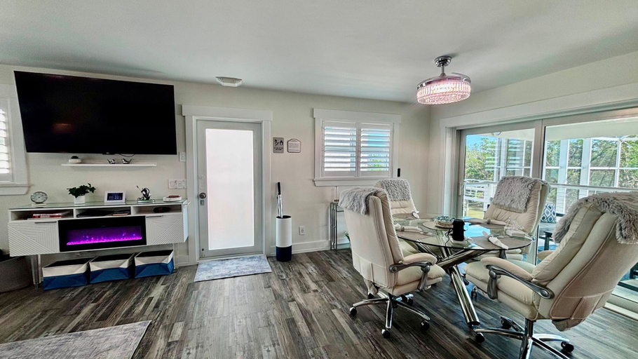Room 3, Tropical Hideaway in Fort Myers Beach, Lee