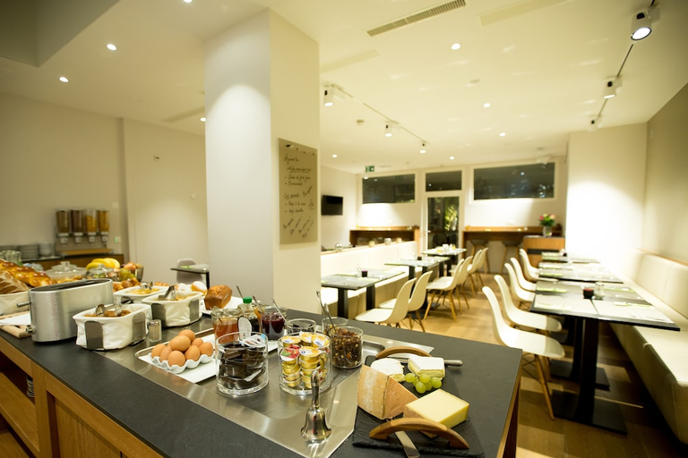 Food & Drinks 5, Hôtel des Voyageurs, Lausanne
