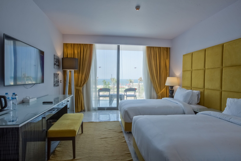 Bedroom 2, Porto Said Hotel & Spa, Al-Manasrah