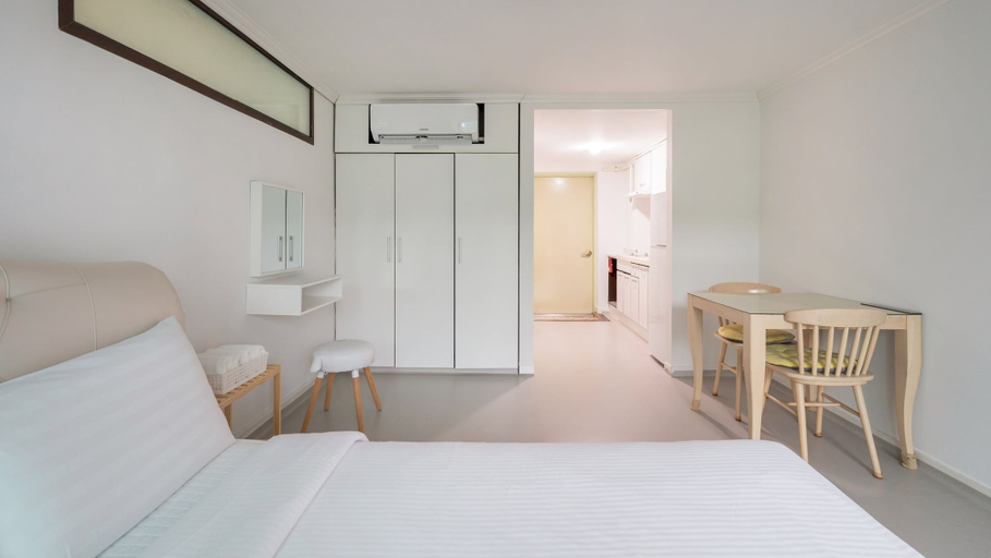 Room 5, The Seaside Taean, Taean