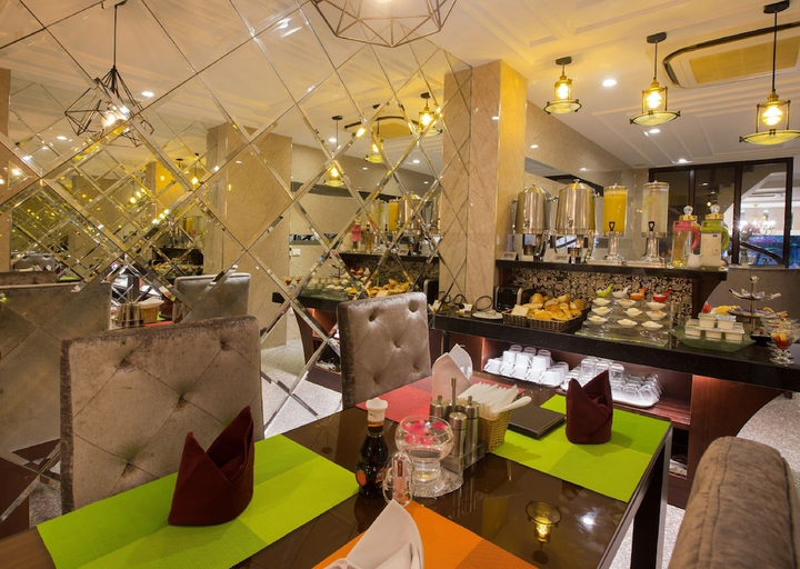 Food & Drinks 5, Ambassador Hanoi Hotel & Spa, Hoàn Kiếm