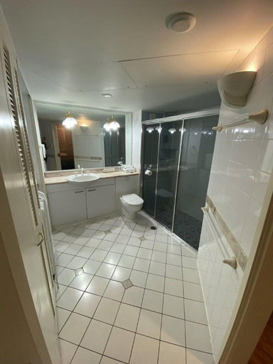 Bathroom 4, Il Palazzo Boutique Apartment Hotel, Cairns