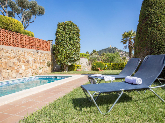 3, Villa in Blanes with Private Pool, Girona