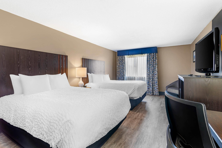 Bedroom 3, Black Bear Inn, an Ascend Collection Hotel, Penobscot
