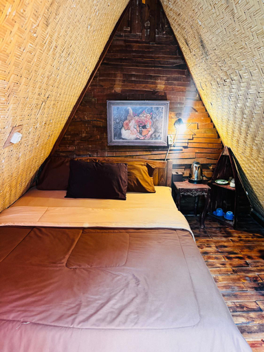 Bedroom, Triangle House and hot spring, Bangli