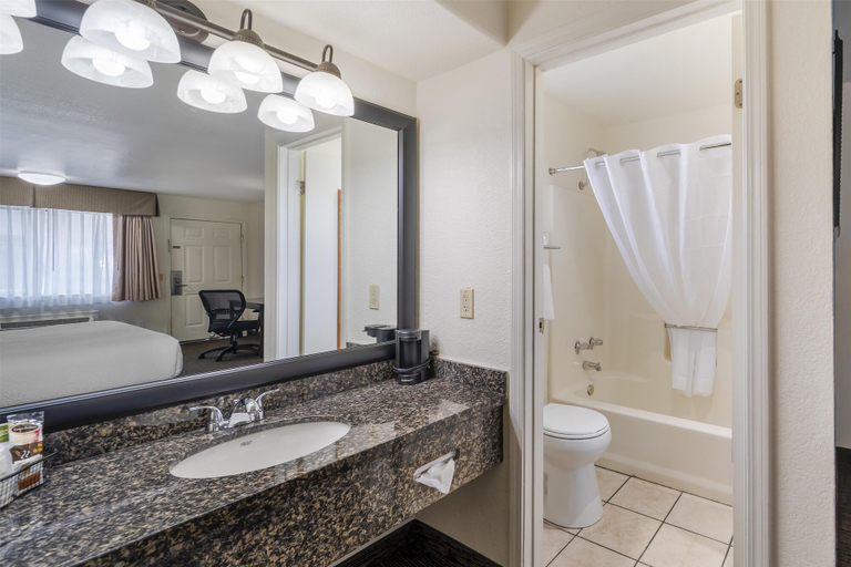 Bathroom 4, Best Western Arcata Inn, Humboldt