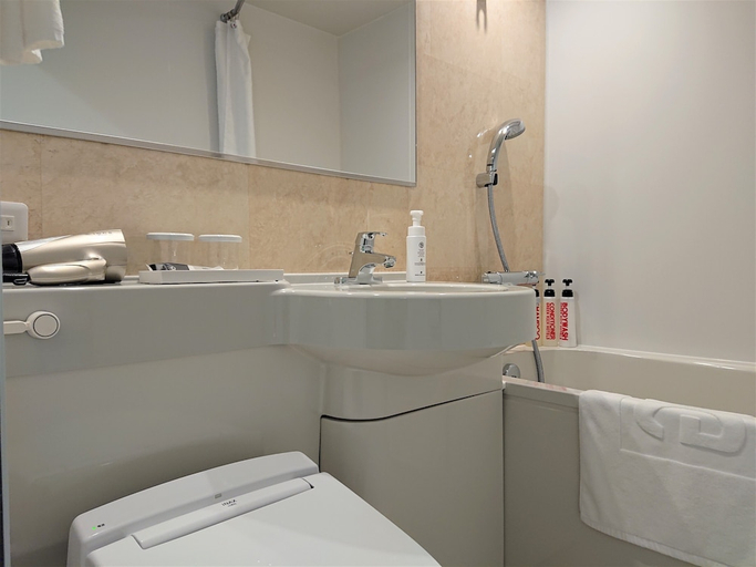 Bathroom 2, Green Rich Hotel Okinawa Nago Artificial Hot Spring Futamata Yunohana, Nago