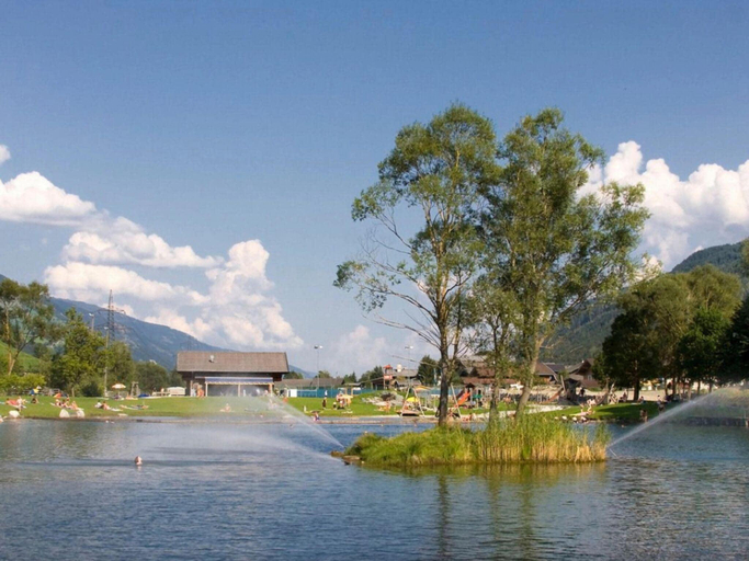 3, Apartment with Terrace in Hollersbach, Zell am See