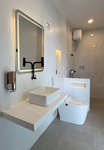 Bathroom 5, Pinggan Mountain Batur View, Bangli