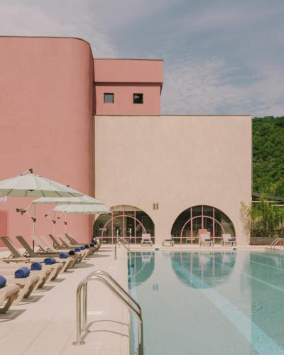 4, Pabellon Hotel, Kvareli