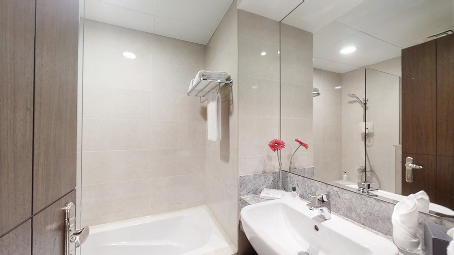 Bathroom 5, SUHA Creek, Waterfront Al Jaddaf, Dubai