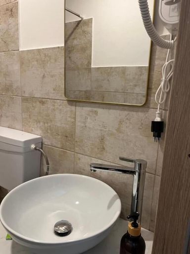 Bathroom 5, Genova Gold Rooms, Genova