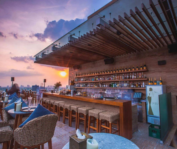 Food & Drinks 5, Landmark 81 Residences Luxury, Ho Chi Minh City