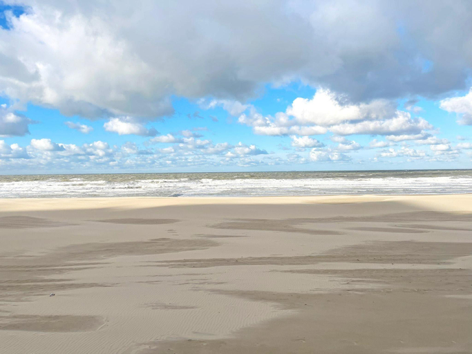4, Apartment by Belgian Coast with Sea View, West-Vlaanderen